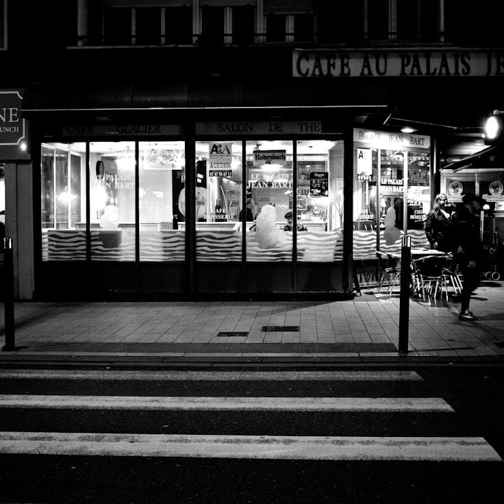 Family terraces and cafés for calm evenings in Zurich